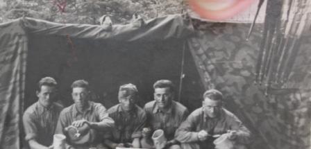 GINO (secondo da sx)