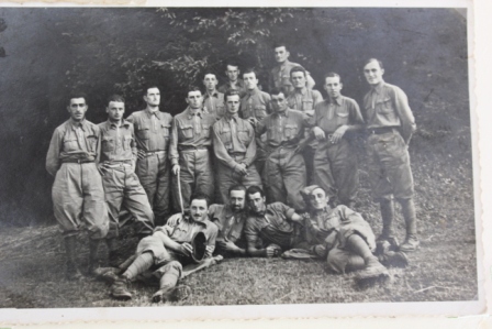 Gino  (quinto da sx in piedi)